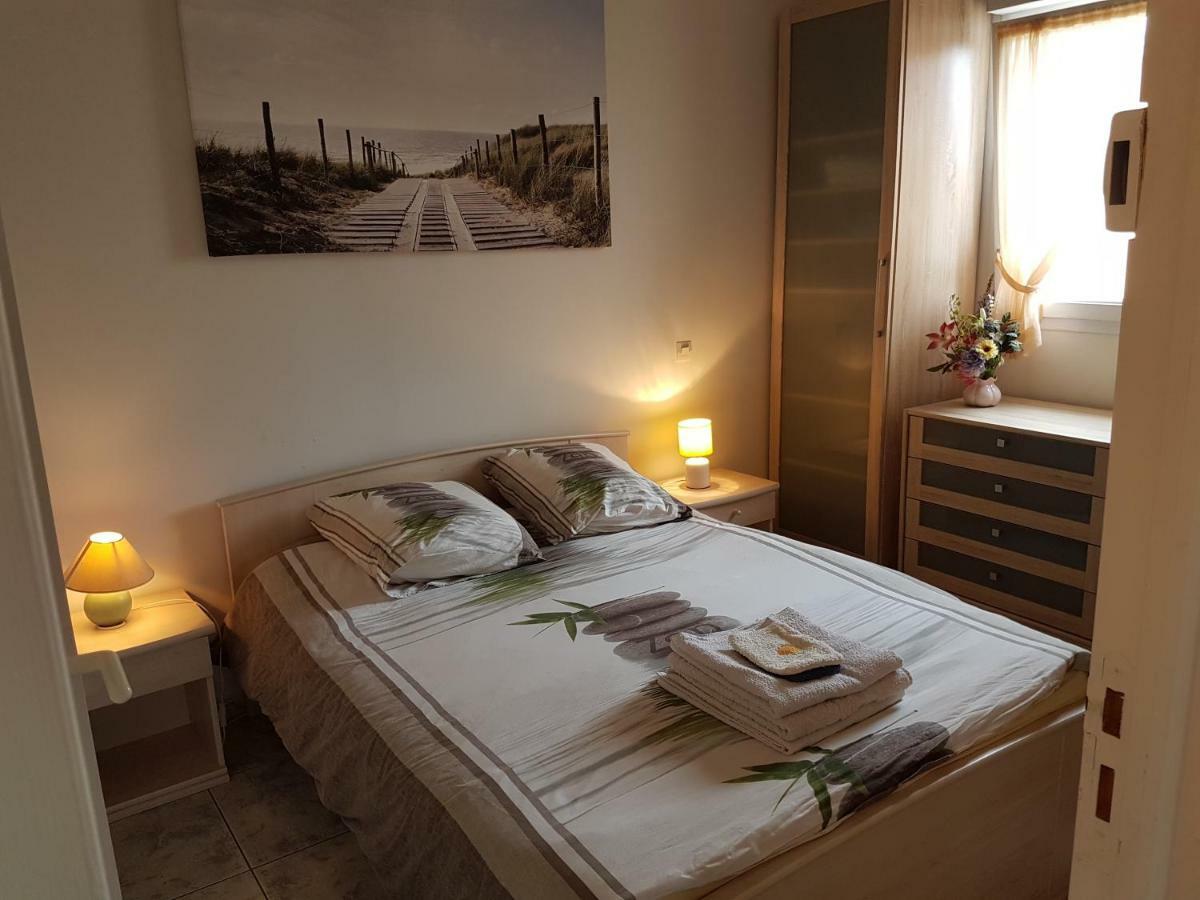 Maison Bernardo Naturist Agde Exterior photo